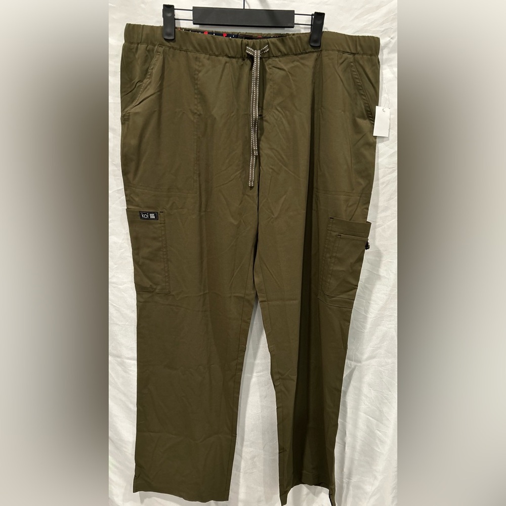 *New With Tags* Koi Basics Holly Scrubs in Olive Green Size XL